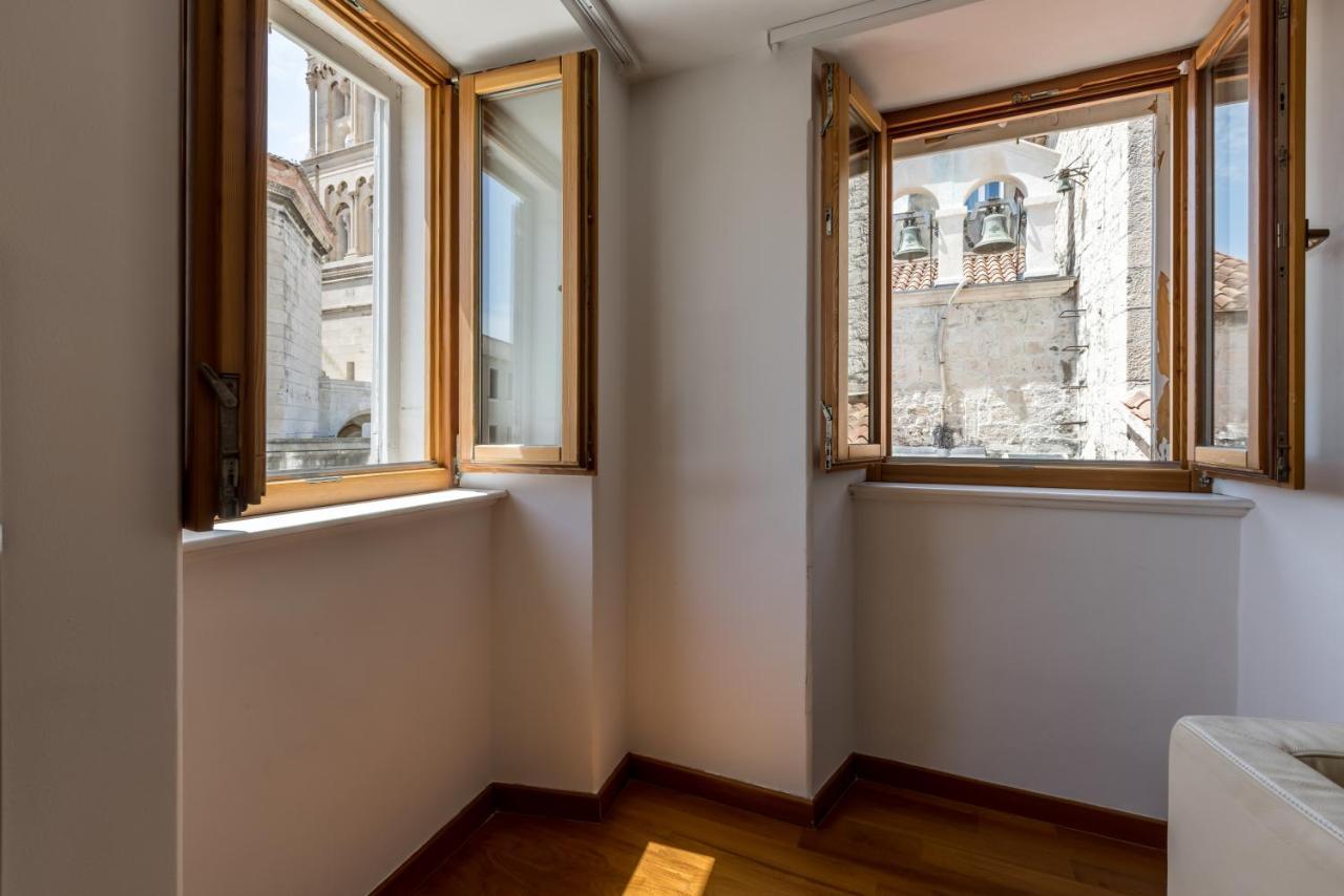 Peristil Apartment سبليت المظهر الخارجي الصورة