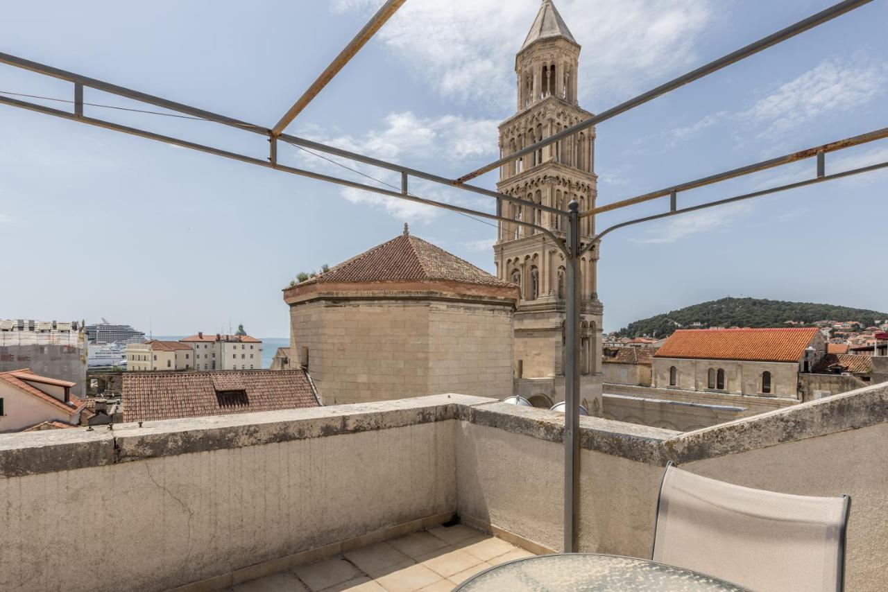 Peristil Apartment سبليت المظهر الخارجي الصورة