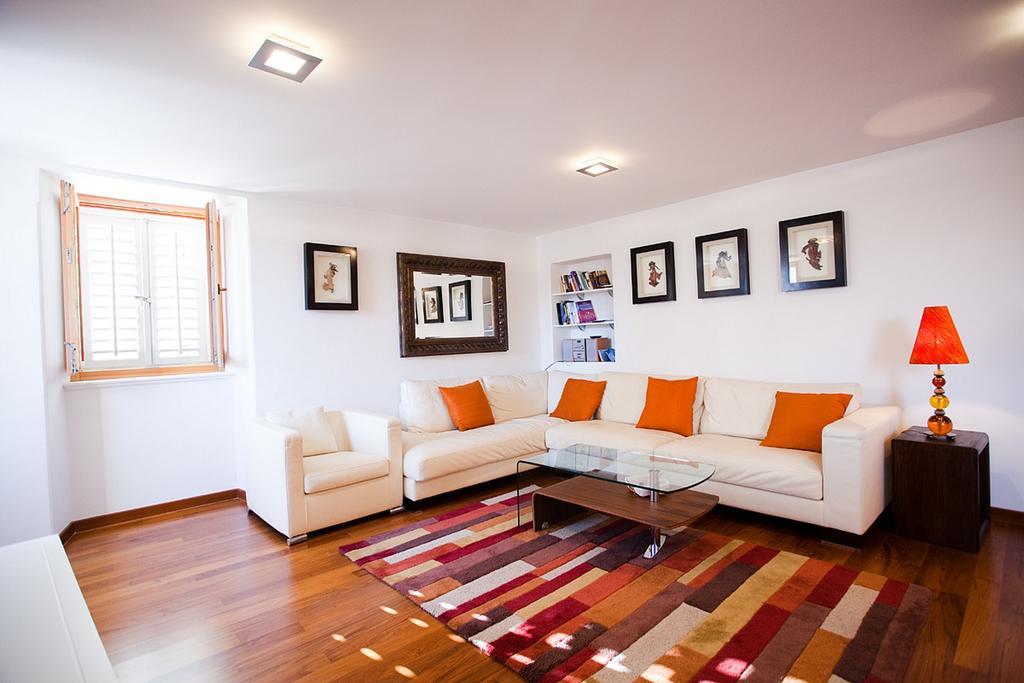 Peristil Apartment سبليت المظهر الخارجي الصورة